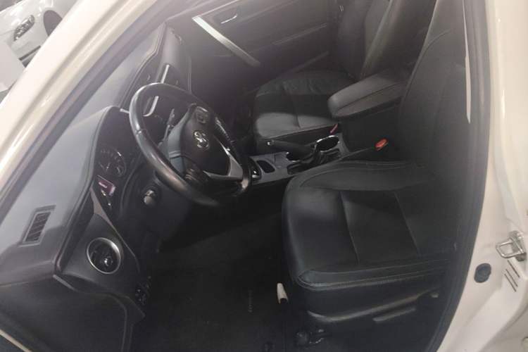 Used Toyota Corolla Hybrid E+ 2019 1.8L E-CVT Luxury Edition Left Front Seat