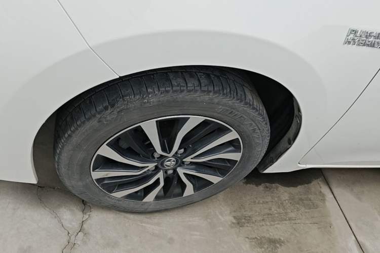 Used Toyota Corolla Hybrid E+ 2019 1.8L E-CVT Leading Edition Left Front Wheel Hub