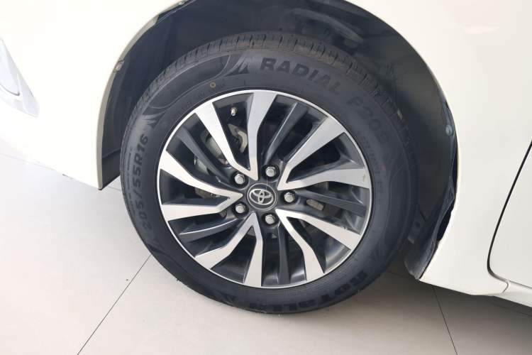 Used Toyota Corolla Hybrid E+ 2019 1.8L E-CVT Leading Edition Left Front Wheel Hub