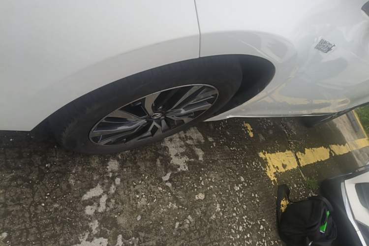 Used Toyota Corolla Hybrid E+ 2019 1.8L E-CVT Leading Edition Left Front Wheel Hub