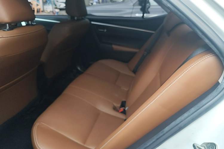 Used Toyota Corolla Hybrid E+ 2019 1.8L E-CVT Luxury Edition Left Rear Seat