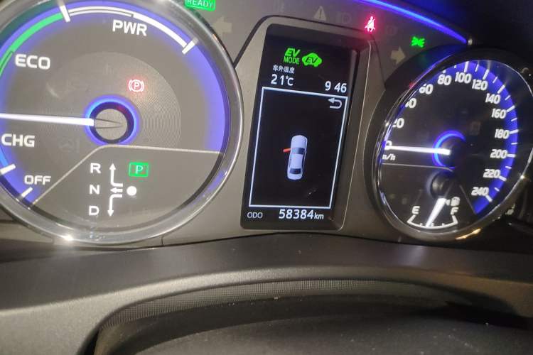 Used Toyota Corolla Hybrid E+ 2019 1.8L E-CVT Luxury Edition Odometer Close Up