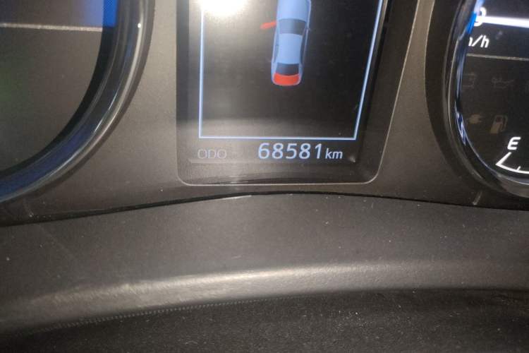 Used Toyota Corolla Hybrid E+ 2019 1.8L E-CVT Leading Edition Odometer Close Up