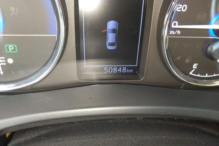 Used Toyota Corolla Hybrid E+ 2019 1.8L E-CVT Leading Edition Odometer Close Up