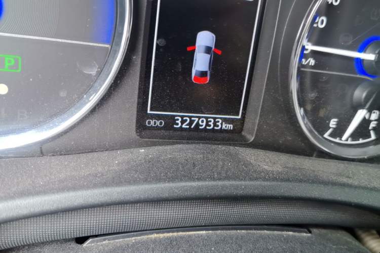 Used Toyota Corolla Hybrid E+ 2019 1.8L E-CVT Leading Edition Odometer Close Up