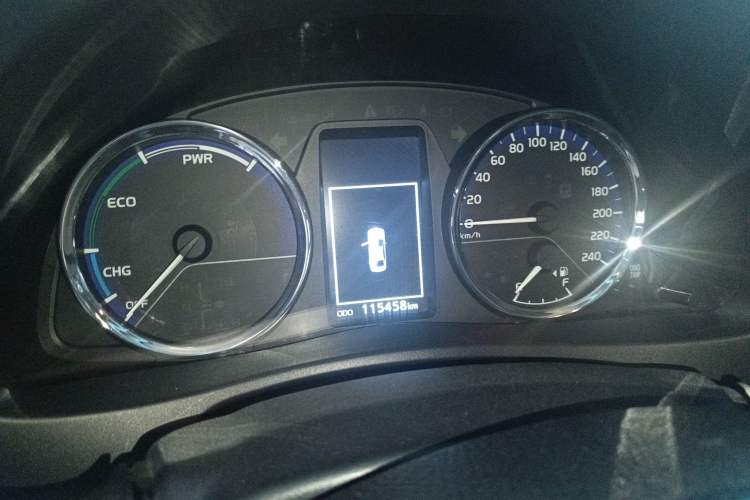 Used Toyota Corolla Hybrid E+ 2019 1.8L E-CVT Leading Edition Odometer Close Up