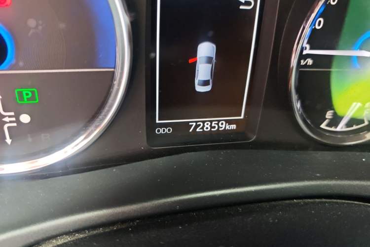 Used Toyota Corolla Hybrid E+ 2019 1.8L E-CVT Leading Edition Odometer Close Up