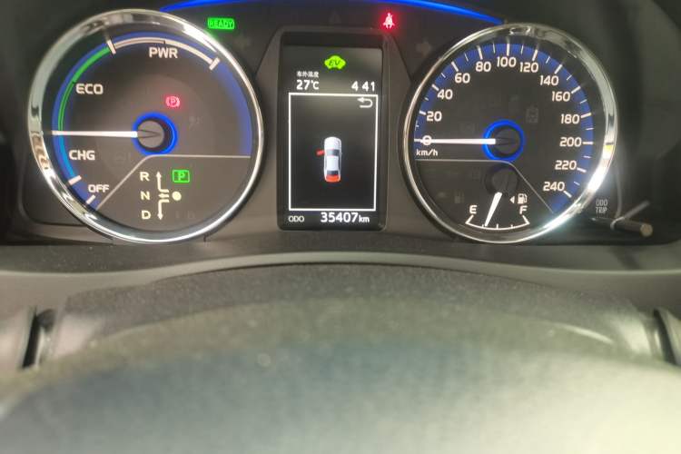 Used Toyota Corolla Hybrid E+ 2019 1.8L E-CVT Leading Edition Odometer Close Up