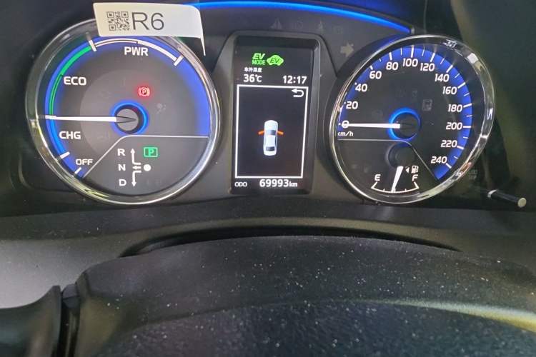 Used Toyota Corolla Hybrid E+ 2019 1.8L E-CVT Leading Edition Odometer Close Up