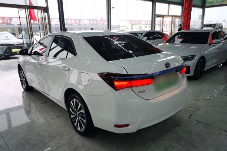 Used Toyota Corolla Hybrid E+ 2019 1.8L E-CVT Luxury Edition Rear Left 45 Deg