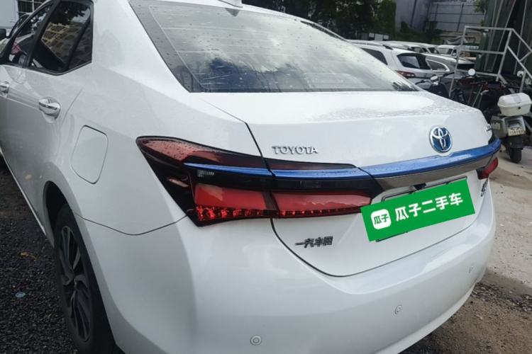 Used Toyota Corolla Hybrid E+ 2019 1.8L E-CVT Leading Edition Rear Left 45 Deg