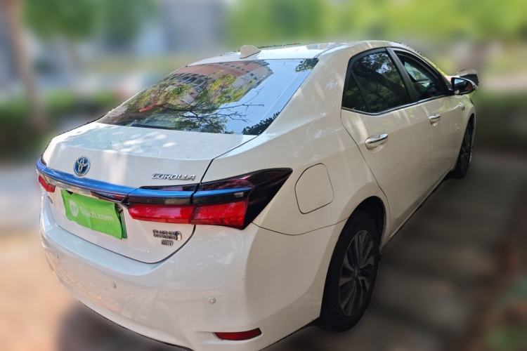 Used Toyota Corolla Hybrid E+ 2019 1.8L E-CVT Leading Edition Rear Right 45 Deg