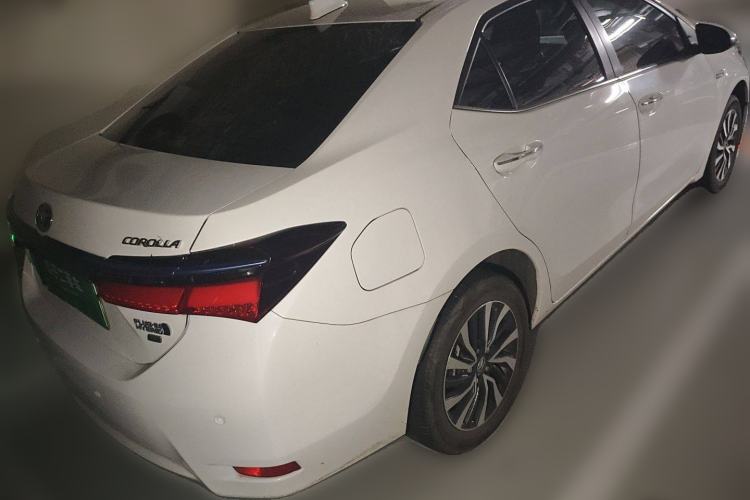 Used Toyota Corolla Hybrid E+ 2019 1.8L E-CVT Leading Edition Rear Right 45 Deg