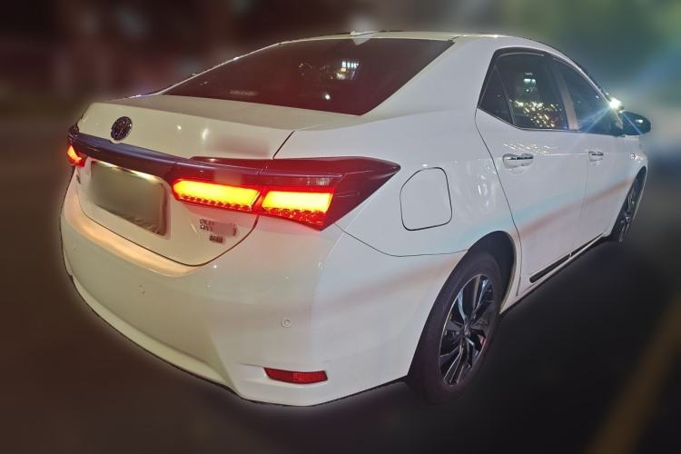 Used Toyota Corolla Hybrid E+ 2019 1.8L E-CVT Luxury Edition Rear Right 45 Deg