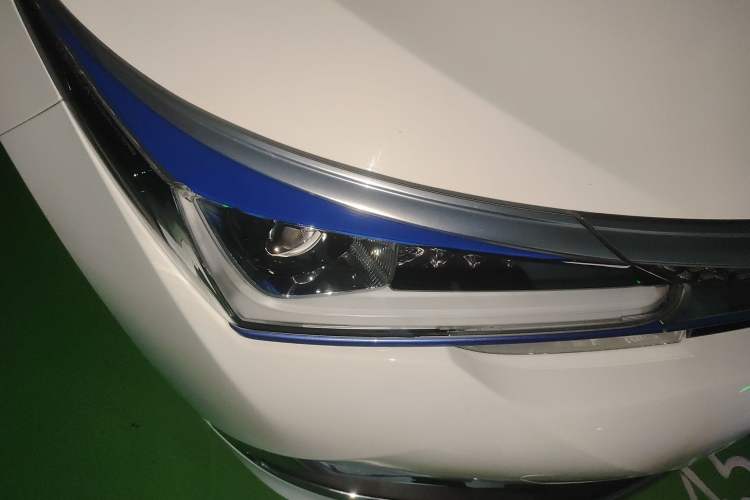 Used Toyota Corolla Hybrid E+ 2019 1.8L E-CVT Luxury Edition Right Front Headlight