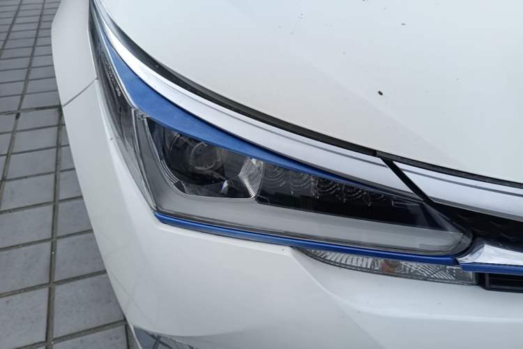 Used Toyota Corolla Hybrid E+ 2019 1.8L E-CVT Leading Edition Right Front Headlight