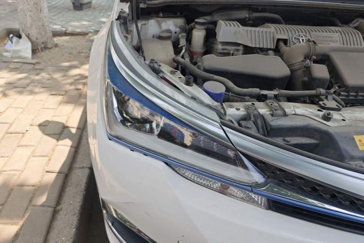Used Toyota Corolla Hybrid E+ 2019 1.8L E-CVT Leading Edition Right Front Headlight