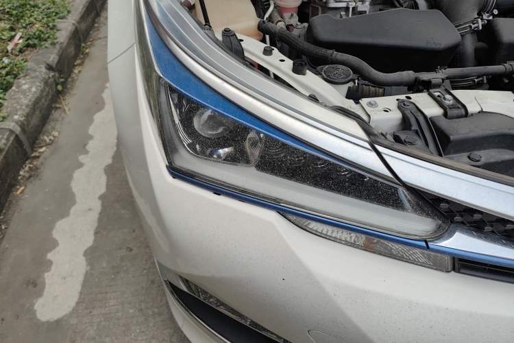 Used Toyota Corolla Hybrid E+ 2019 1.8L E-CVT Leading Edition Right Front Headlight