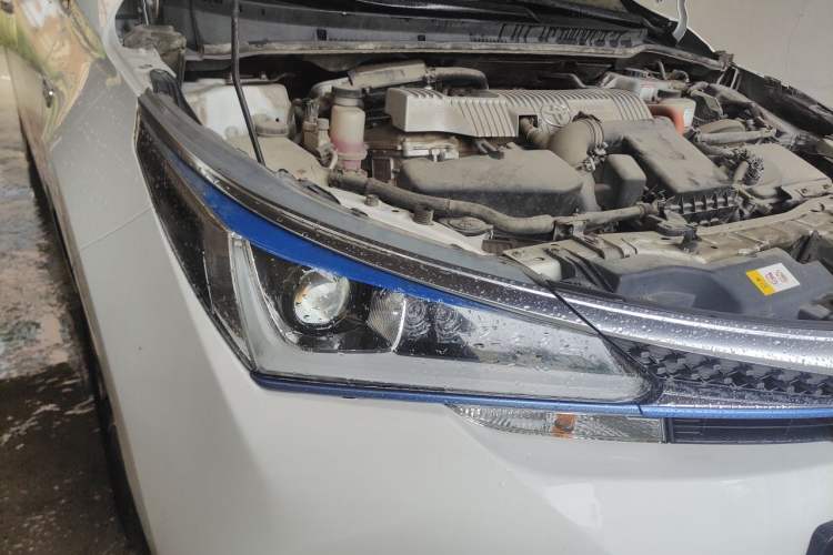 Used Toyota Corolla Hybrid E+ 2019 1.8L E-CVT Leading Edition Right Front Headlight
