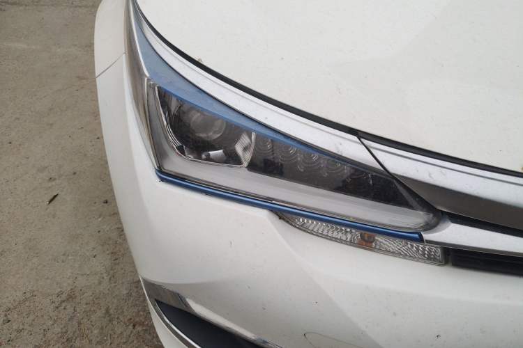 Used Toyota Corolla Hybrid E+ 2019 1.8L E-CVT Leading Edition Right Front Headlight