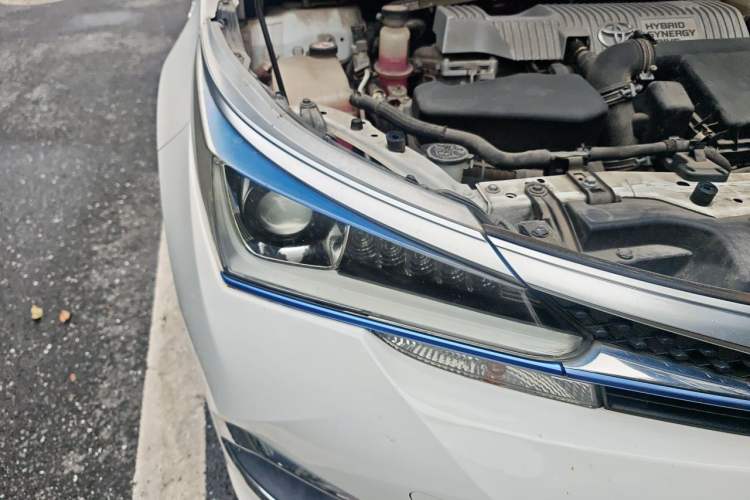 Used Toyota Corolla Hybrid E+ 2019 1.8L E-CVT Leading Edition Right Front Headlight