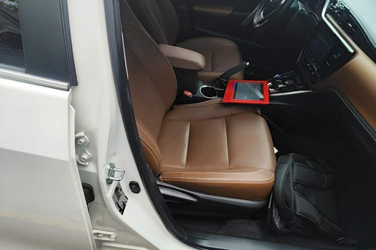 Used Toyota Corolla Hybrid E+ 2019 1.8L E-CVT Luxury Edition Right Front Seat