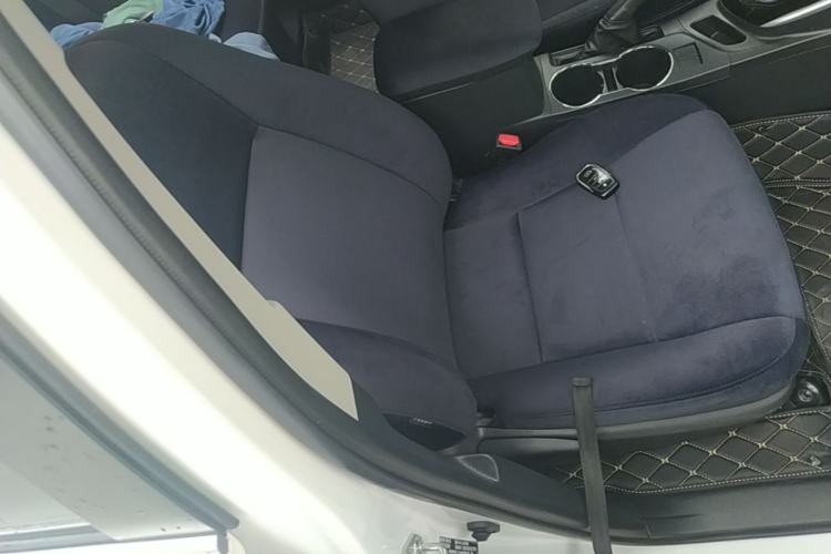 Used Toyota Corolla Hybrid E+ 2019 1.8L E-CVT Leading Edition Right Front Seat