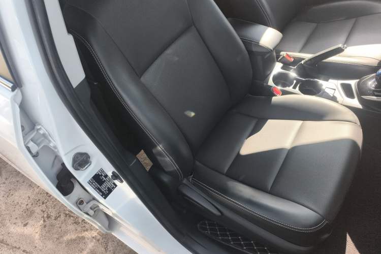 Used Toyota Corolla Hybrid E+ 2019 1.8L E-CVT Leading Edition Right Front Seat
