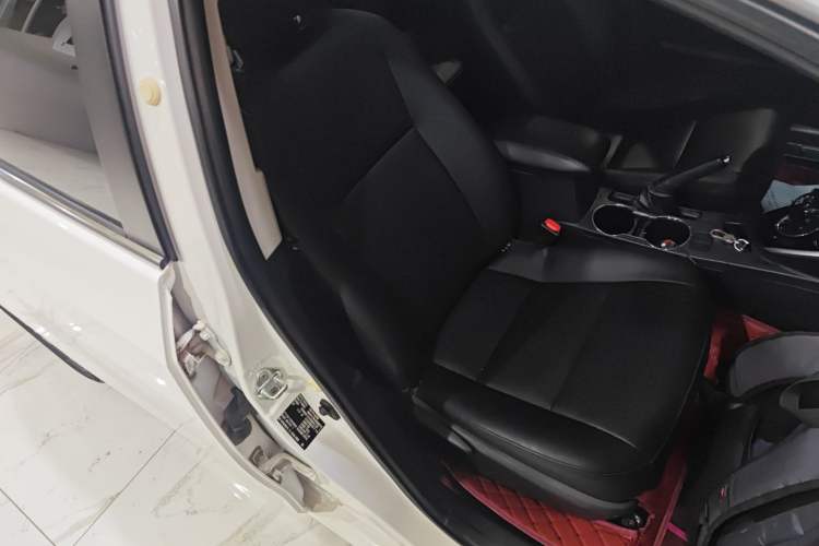 Used Toyota Corolla Hybrid E+ 2019 1.8L E-CVT Leading Edition Right Front Seat