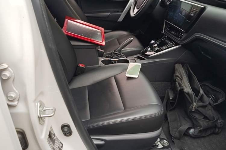 Used Toyota Corolla Hybrid E+ 2019 1.8L E-CVT Flagship Edition Right Front Seat