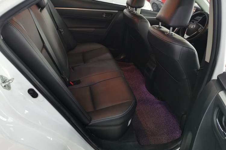 Used Toyota Corolla Hybrid E+ 2019 1.8L E-CVT Luxury Edition Right Rear Seat
