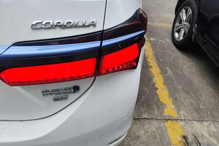 Used Toyota Corolla Hybrid E+ 2019 1.8L E-CVT Luxury Edition Right Rear Taillight