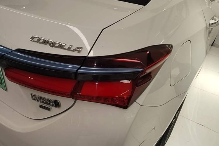 Used Toyota Corolla Hybrid E+ 2019 1.8L E-CVT Leading Edition Right Rear Taillight