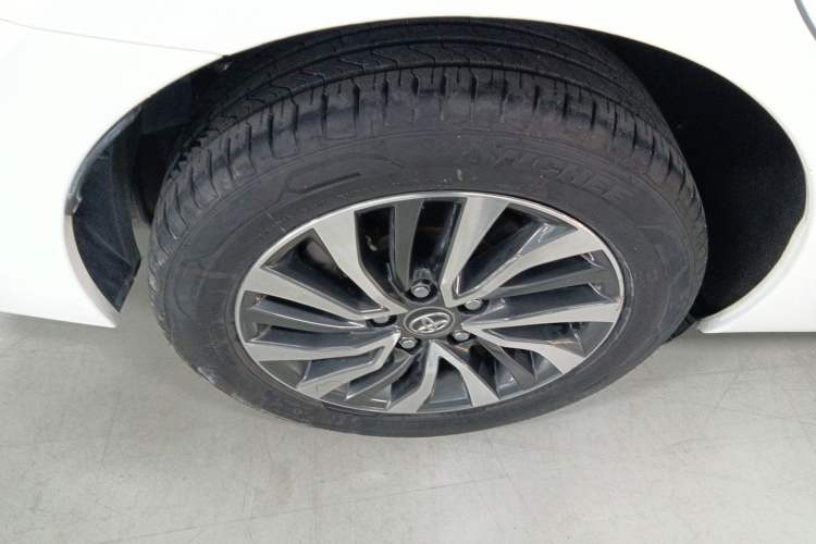 Used Toyota Corolla Hybrid E+ 2019 1.8L E-CVT Luxury Edition Right Rear Wheel Hub
