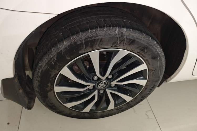 Used Toyota Corolla Hybrid E+ 2019 1.8L E-CVT Leading Edition Right Rear Wheel Hub