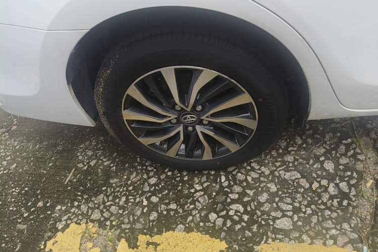 Used Toyota Corolla Hybrid E+ 2019 1.8L E-CVT Leading Edition Right Rear Wheel Hub