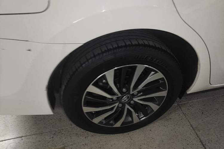 Used Toyota Corolla Hybrid E+ 2019 1.8L E-CVT Leading Edition Right Rear Wheel Hub