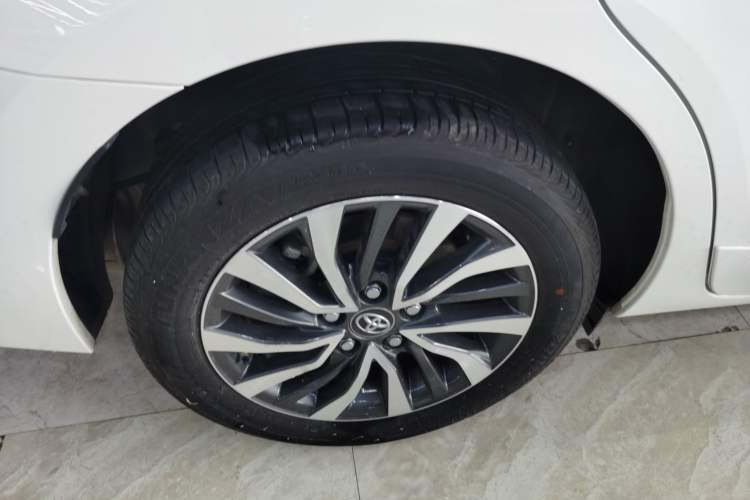 Used Toyota Corolla Hybrid E+ 2019 1.8L E-CVT Luxury Edition Right Rear Wheel Hub