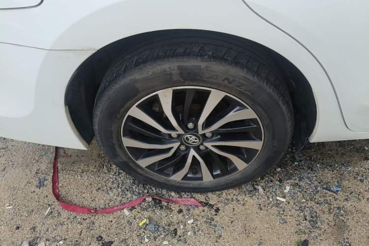 Used Toyota Corolla Hybrid E+ 2019 1.8L E-CVT Leading Edition Right Rear Wheel Hub