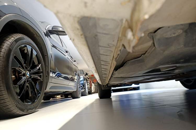 Used Toyota Corolla Hybrid E+ 2019 1.8L E-CVT Leading Edition Right Side Sill