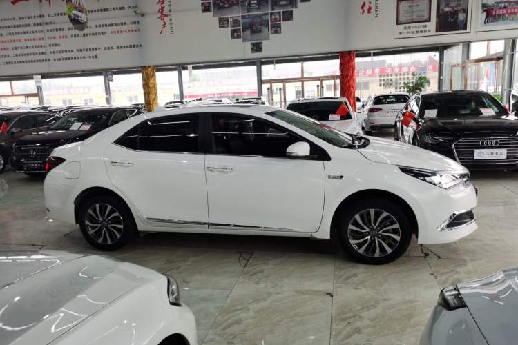 Used Toyota Corolla Hybrid E+ 2019 1.8L E-CVT Luxury Edition Right Side