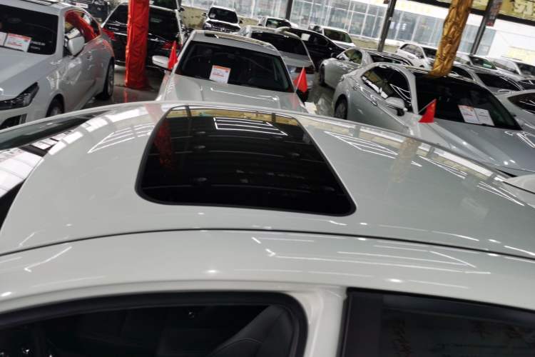 Used Toyota Corolla Hybrid E+ 2019 1.8L E-CVT Luxury Edition Roof