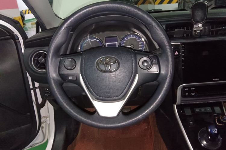 Used Toyota Corolla Hybrid E+ 2019 1.8L E-CVT Pioneer Edition Steering Wheel