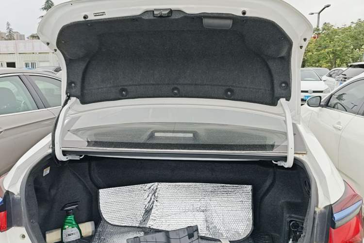 Used Toyota Corolla Hybrid E+ 2019 1.8L E-CVT Leading Edition Trunk