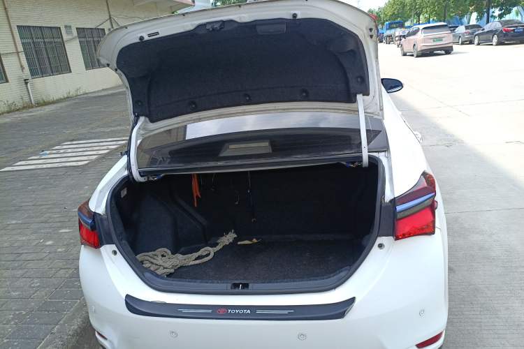Used Toyota Corolla Hybrid E+ 2019 1.8L E-CVT Leading Edition Trunk
