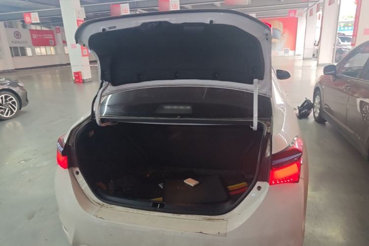 Used Toyota Corolla Hybrid E+ 2019 1.8L E-CVT Luxury Edition Trunk