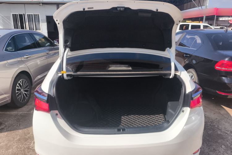 Used Toyota Corolla Hybrid E+ 2019 1.8L E-CVT Leading Edition Trunk
