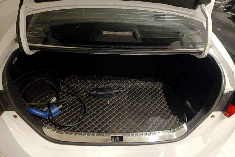 Used Toyota Corolla Hybrid E+ 2019 1.8L E-CVT Leading Edition Trunk