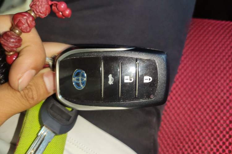 Used Toyota Corolla Hybrid E+ 2019 1.8L E-CVT Leading Edition Vehicle Key