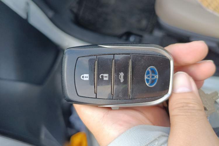 Used Toyota Corolla Hybrid E+ 2019 1.8L E-CVT Leading Edition Vehicle Key